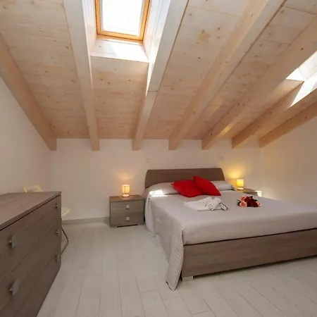 Silver Apartment Angera