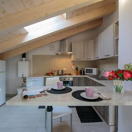 Silver Apartment Angera
