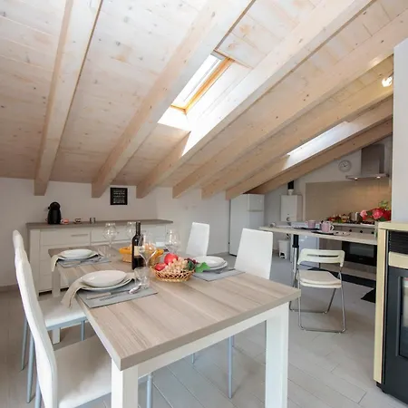Silver Apartment Angera